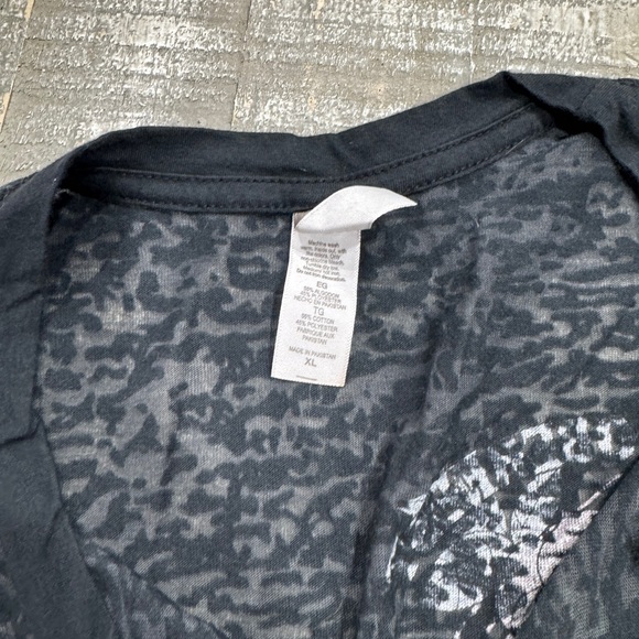 Sheer t shirt - Picture 2 of 4